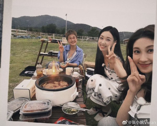 申银优配 做客《背后》遭遇友谊拷问 张小婉：我跟管乐绝不“塑料”