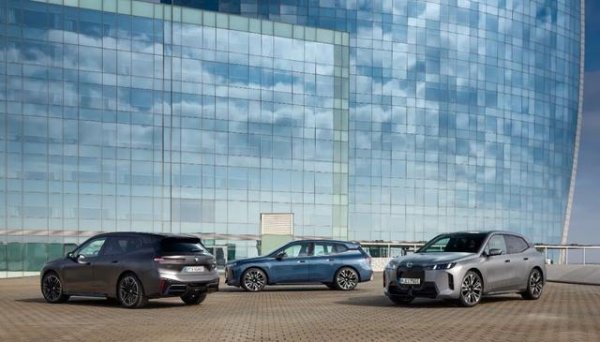 京海策略 宝马新iX中国专利公开：两款外观套装曝光，即将引入？